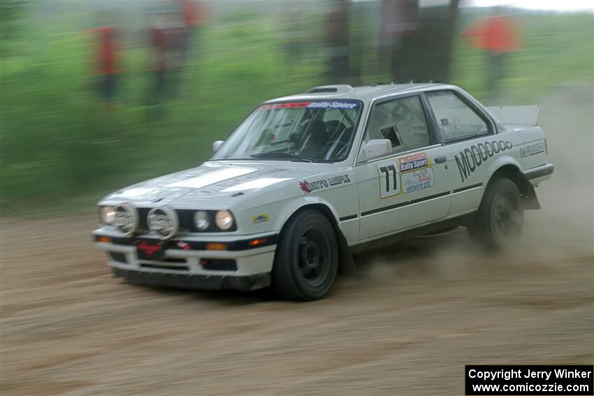 Heath Shively / Elena Huizar BMW 325i on SS2, Skunk Creek.