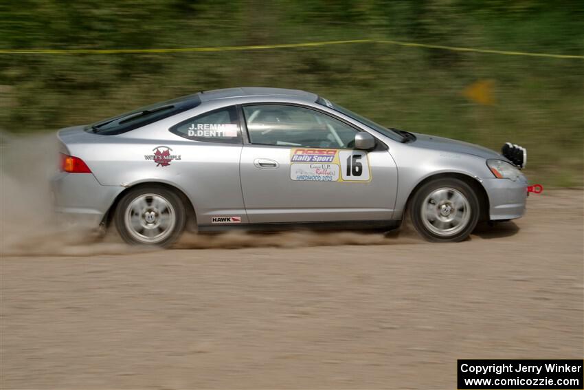 Derek Denti / Josh Remmetter Acura RSX on SS3, Woodtick Hollow.