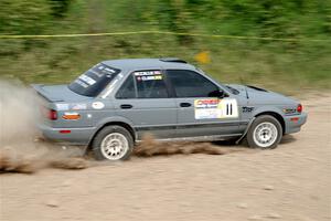 Dexter Clark / Jon McCallie Nissan Sentra SE-R on SS3, Woodtick Hollow.