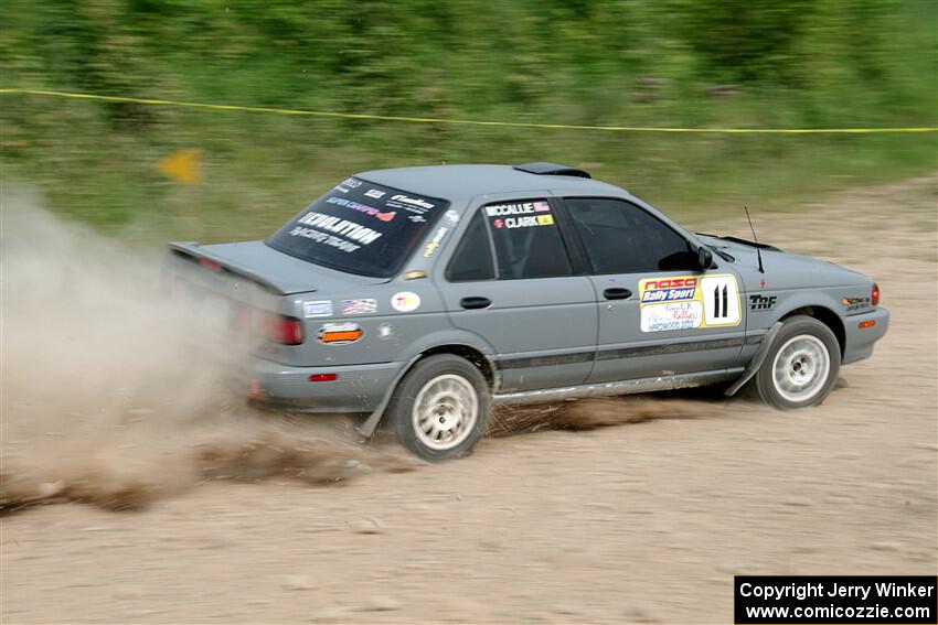 Dexter Clark / Jon McCallie Nissan Sentra SE-R on SS3, Woodtick Hollow.