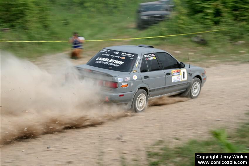 Dexter Clark / Jon McCallie Nissan Sentra SE-R on SS3, Woodtick Hollow.