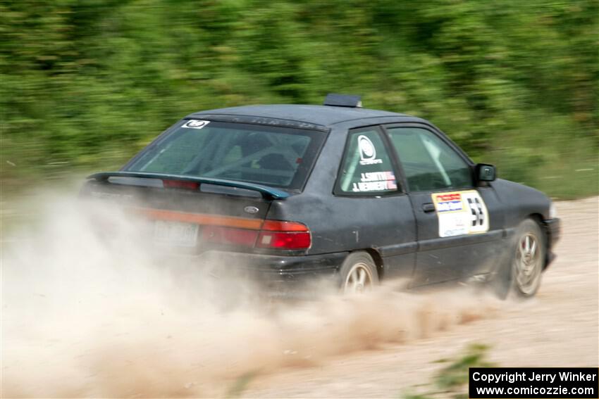 Jacob Kennedy / James Smith Ford Escort GT on SS3, Woodtick Hollow.