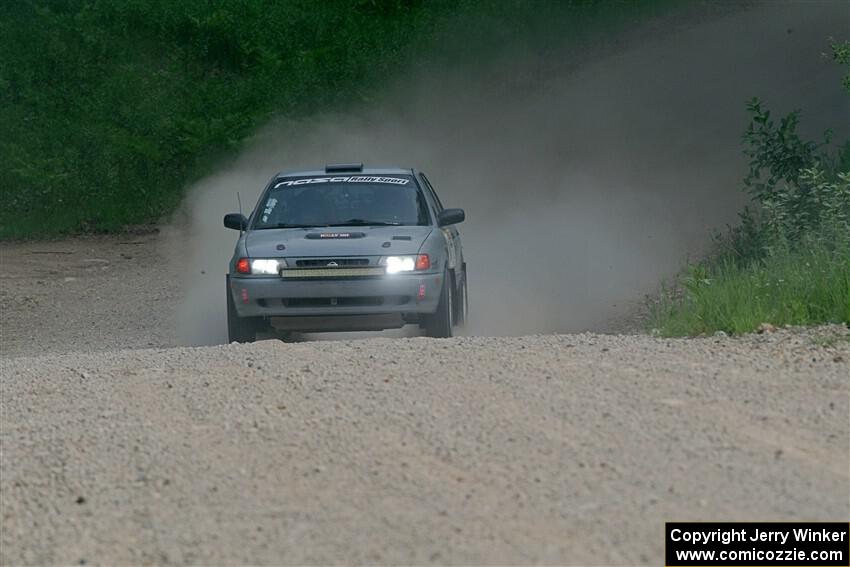 Dexter Clark / Jon McCallie Nissan Sentra SE-R on SS4, Hollow Woodtick.