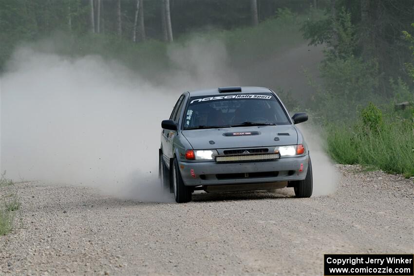 Dexter Clark / Jon McCallie Nissan Sentra SE-R on SS4, Hollow Woodtick.