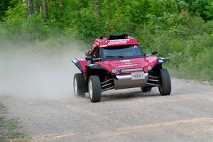 Sebastian Gomez Abero / Michelle Rogers Rage Comet R200T on SS5, Chainsaw Junction.