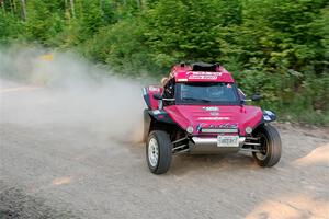 Sebastian Gomez Abero / Michelle Rogers Rage Comet R200T on SS5, Chainsaw Junction.