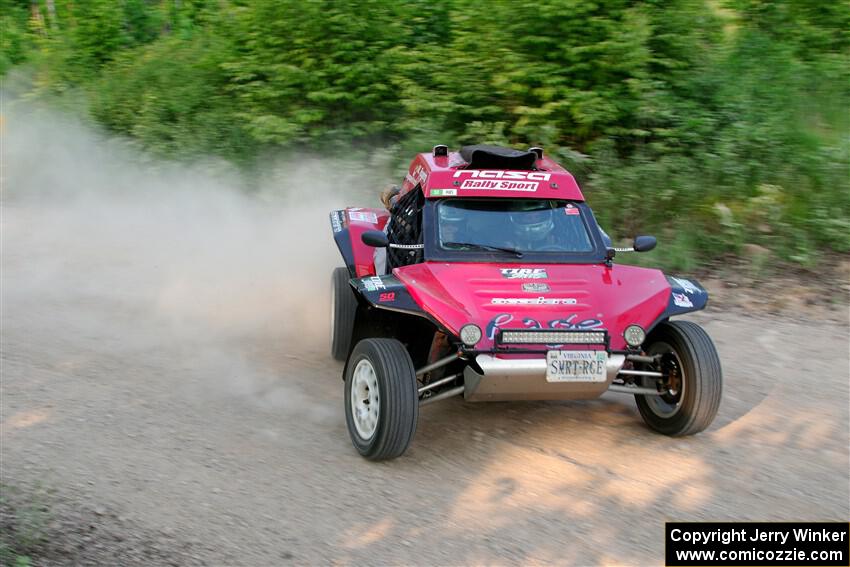 Sebastian Gomez Abero / Michelle Rogers Rage Comet R200T on SS5, Chainsaw Junction.