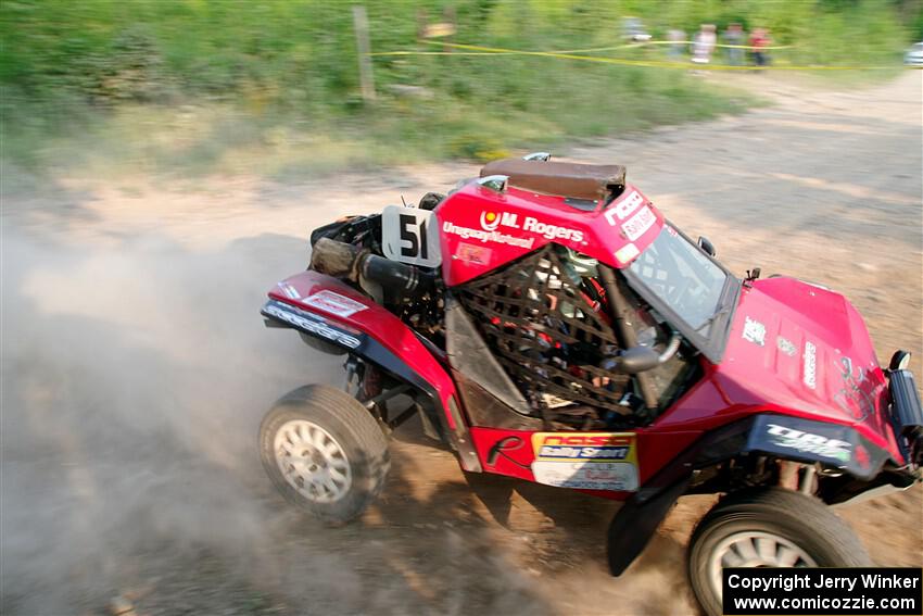 Sebastian Gomez Abero / Michelle Rogers Rage Comet R200T on SS5, Chainsaw Junction.