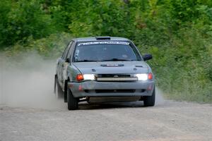 Dexter Clark / Jon McCallie Nissan Sentra SE-R on SS5, Chainsaw Junction.