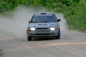 Dexter Clark / Jon McCallie Nissan Sentra SE-R on SS5, Chainsaw Junction.