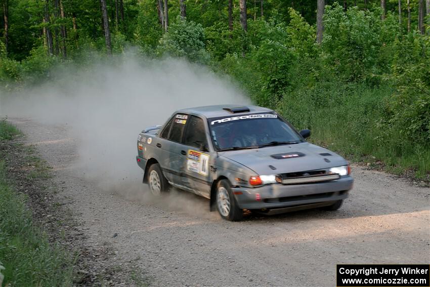 Dexter Clark / Jon McCallie Nissan Sentra SE-R on SS5, Chainsaw Junction.