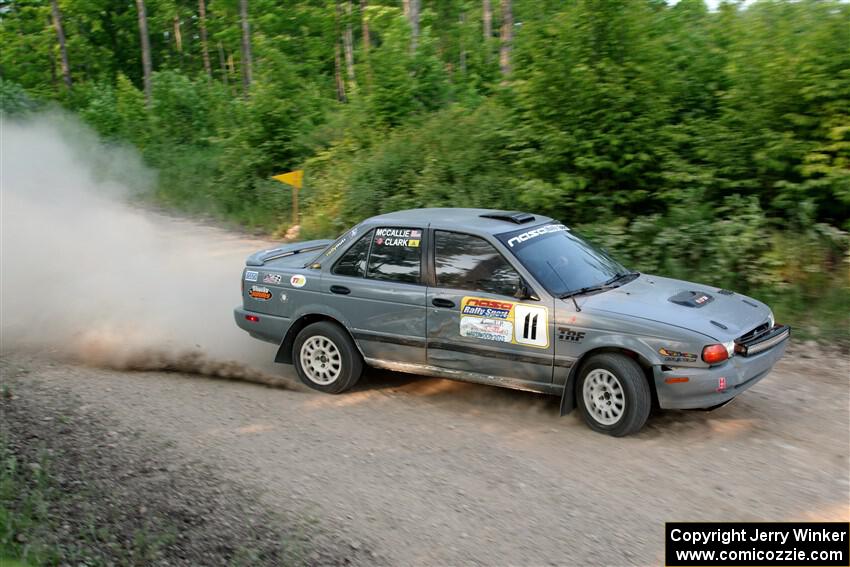 Dexter Clark / Jon McCallie Nissan Sentra SE-R on SS5, Chainsaw Junction.