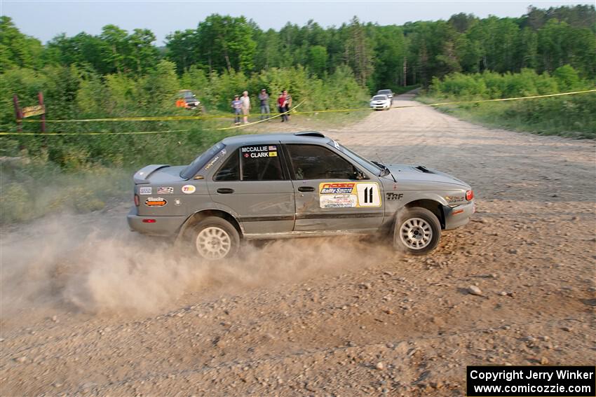 Dexter Clark / Jon McCallie Nissan Sentra SE-R on SS5, Chainsaw Junction.