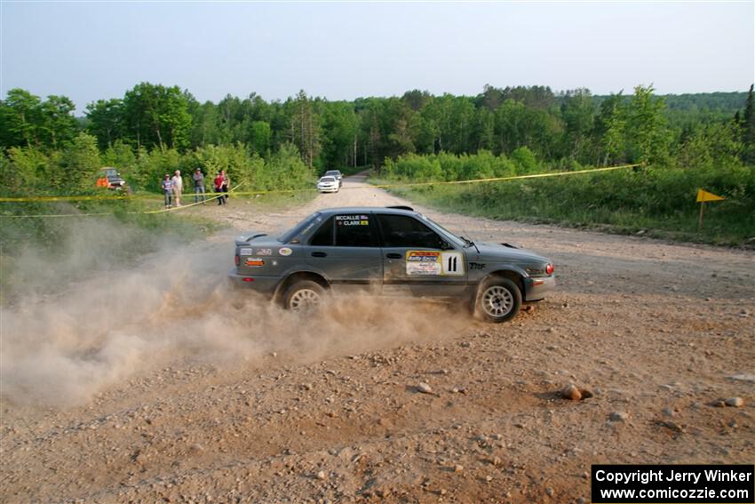 Dexter Clark / Jon McCallie Nissan Sentra SE-R on SS5, Chainsaw Junction.