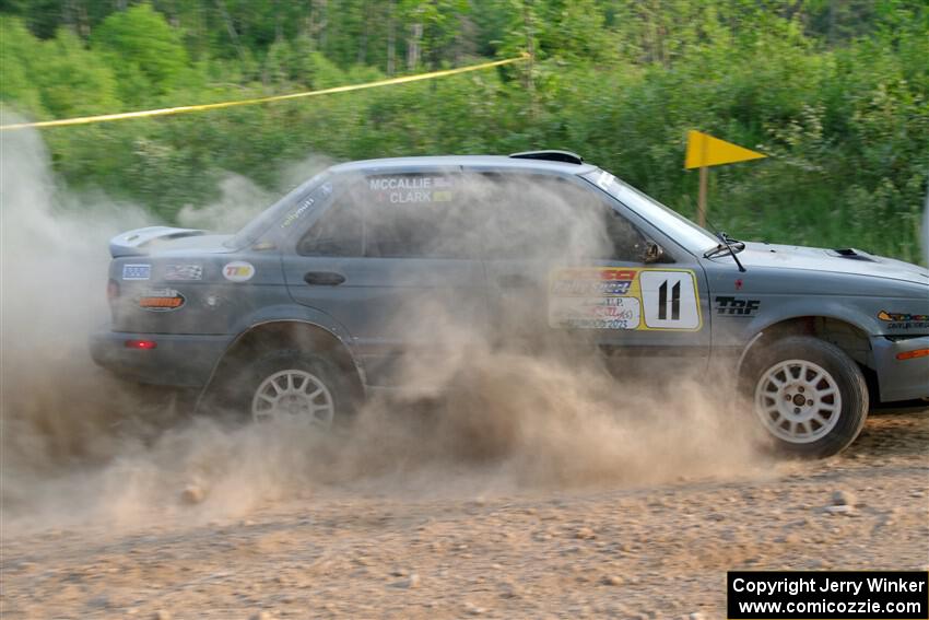 Dexter Clark / Jon McCallie Nissan Sentra SE-R on SS5, Chainsaw Junction.