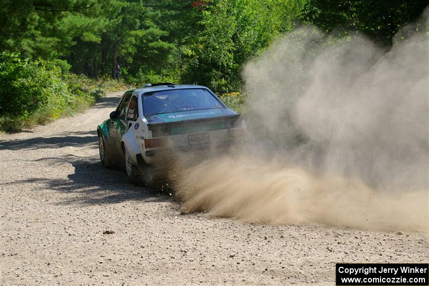 Seamus Burke / Gary McElhinney Ford Escort Mk II on SS1, Thorpe Tower I.