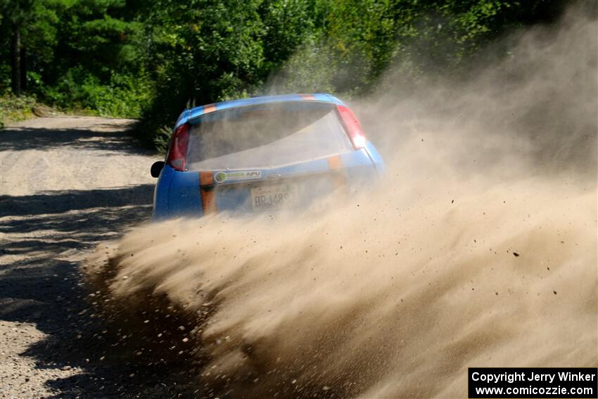 Chris Miller / Crystina Coats Ford Focus ZX3 on SS1, Thorpe Tower I.