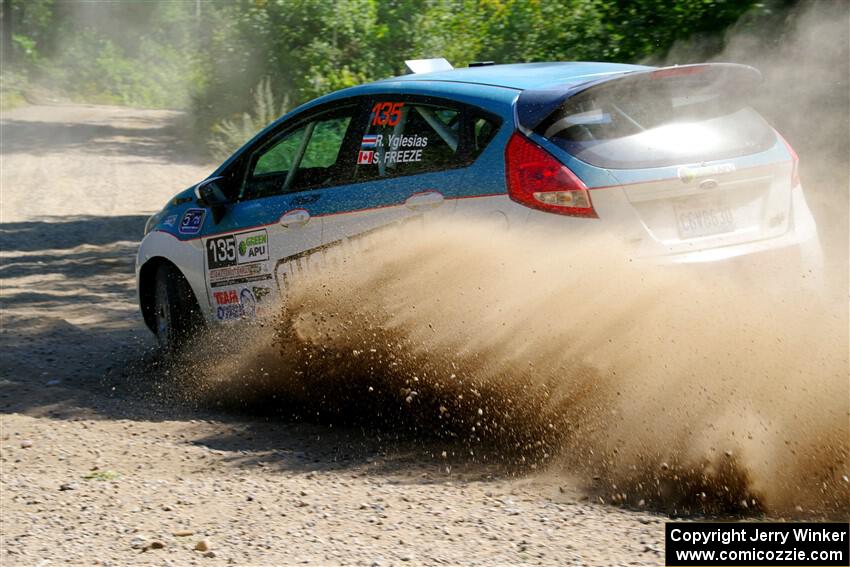 Roberto Yglesias / Sarah Freeze Ford Fiesta on SS2, Refuge I.