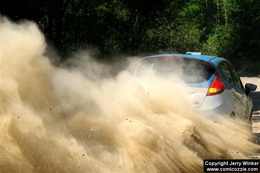 Roberto Yglesias / Sarah Freeze Ford Fiesta on SS2, Refuge I.