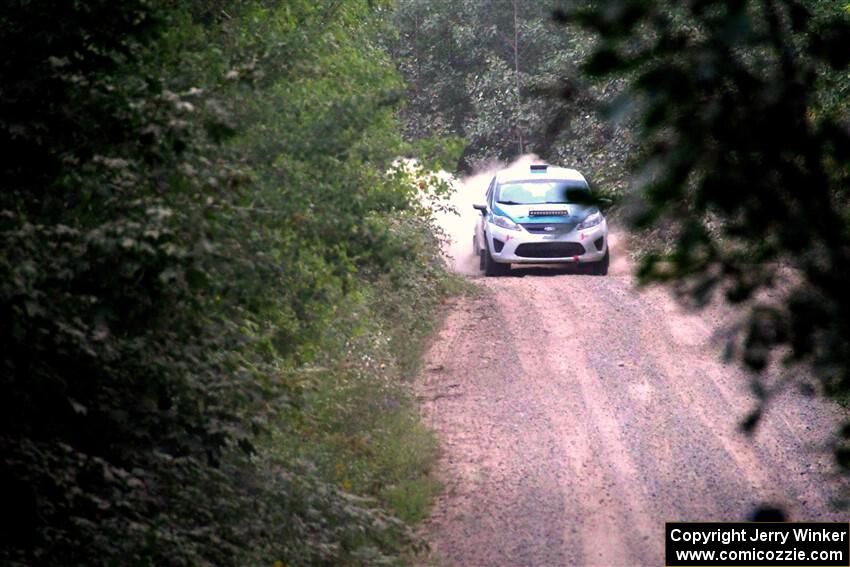 Roberto Yglesias / Sarah Freeze Ford Fiesta on SS7, Kabekona II.