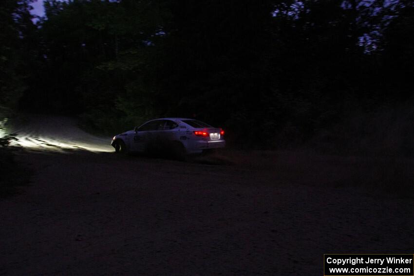 Richo Healey / Michelle Miller Lexus IS250 on SS7, Kabekona II.