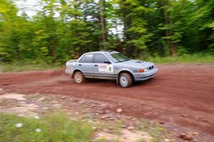 Dexter Clark / Bryce Proseus Nissan Sentra SE-R on SS2, Norway South I.