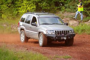 A Jeep Grand Cherokee sweeps SS6, Norway South II.