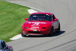 Garrett Taylor's Spec Miata Mazda Miata