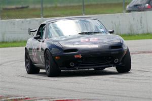 Cody Lindman's STL Mazda Miata