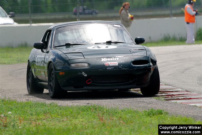 Sam Nogosek's Spec Miata Mazda