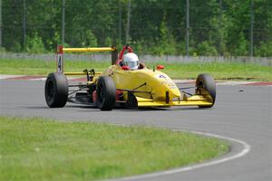 John Janssen's Formula Continental Van Diemen RF02/Mazda