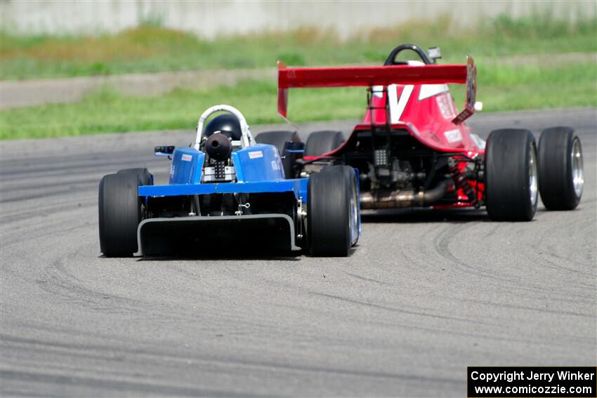 Steve Flaten's Formula X Star Formula Mazda and Rick Eskola's Formula 600 QRE Invader QC1