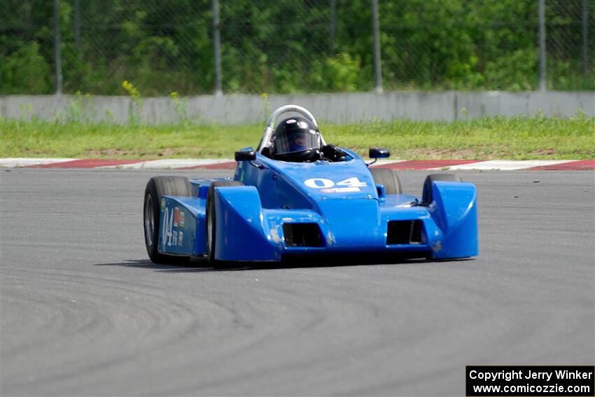 Rick Eskola's Formula 600 QRE Invader QC1