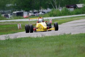 John Janssen's Formula Continental Van Diemen RF02/Mazda