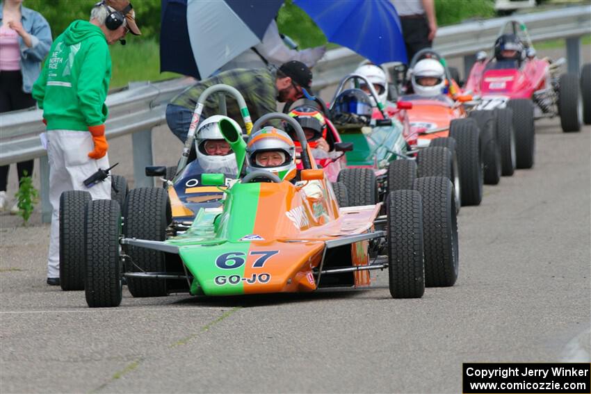 John Hogdal's Citation-Zink Z-16 Formula Ford heads the vintage open-wheel group on the false grid.