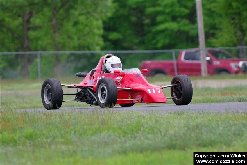 John Webb's Van Diemen RF85 Formula Ford