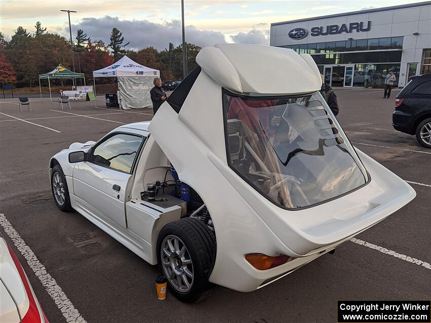 A Ford RS200 replica at parc expose.