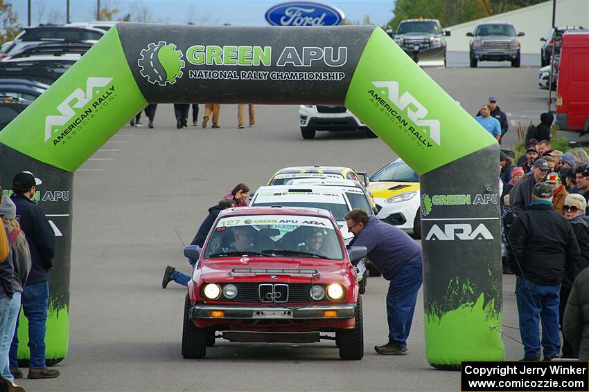 Levi Johnson / Griffin Johnson BMW 325e at the ceremonial start.