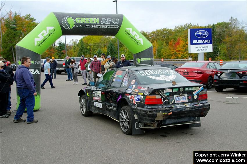 Keenan Phillips / Salina Melotti BMW 328i rolls up to the ceremonial start.