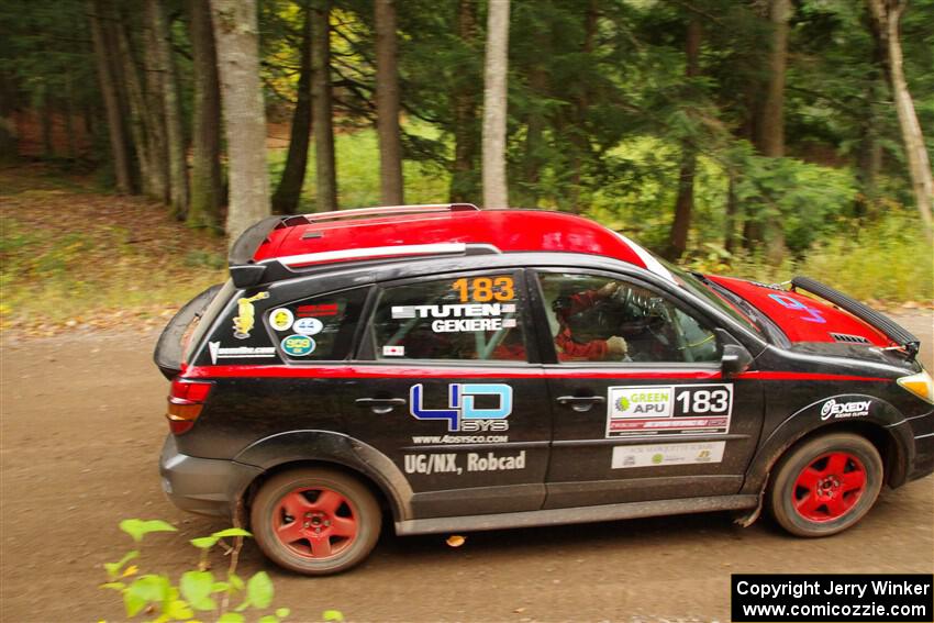 Doug Gekiere / Andrew Tuten Pontiac Vibe GT on SS2, Bob Lake I.