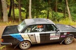 Adam Brock / Bryce Proseus Volvo 244 on SS2, Bob Lake I.