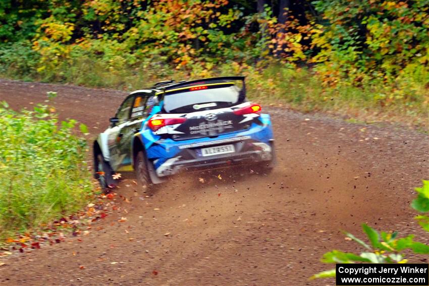 Enda McCormack / Liam McCormack Hyundai i20 R5 on SS6, Bob Lake II.