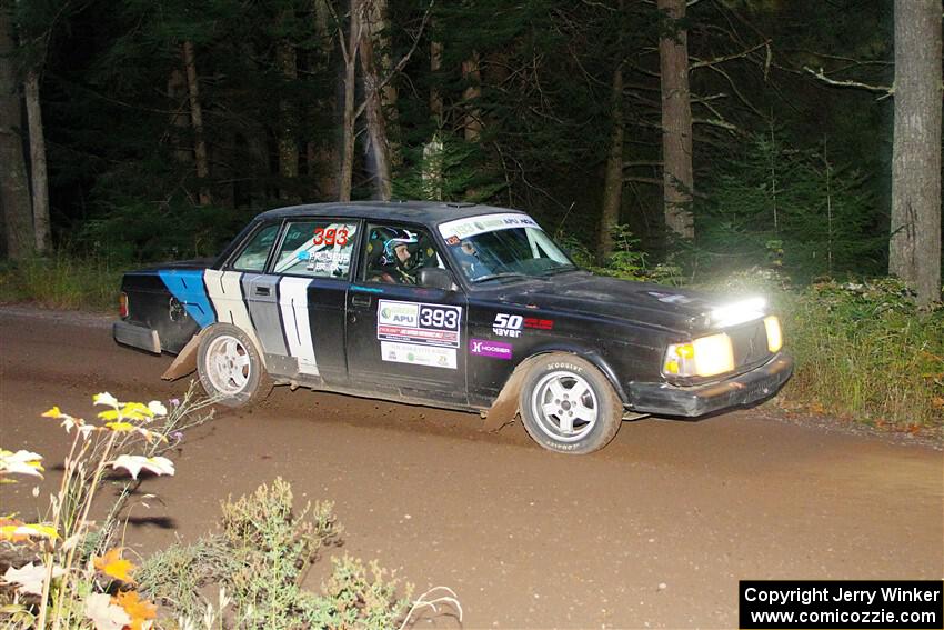 Adam Brock / Bryce Proseus Volvo 244 on SS6, Bob Lake II.