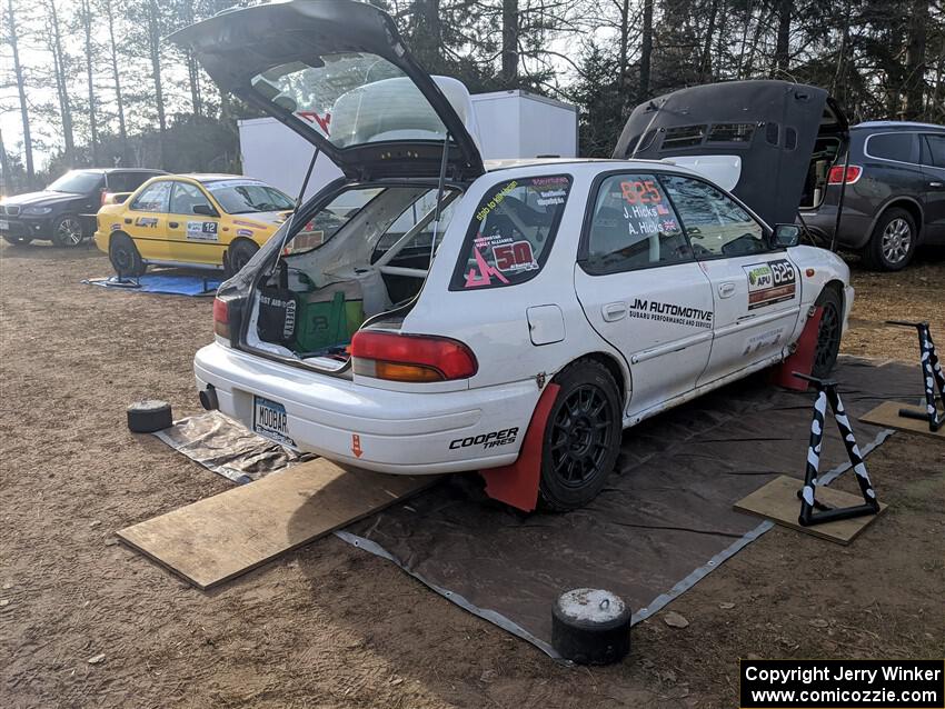 Aidan Hicks / John Hicks Subaru Impreza Wagon and Steve Gingras / Katie Gingras Subaru Impreza before the event.