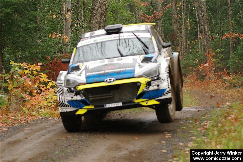 Enda McCormack / Liam McCormack Hyundai i20 R5 on SS9, Al's Playground I.