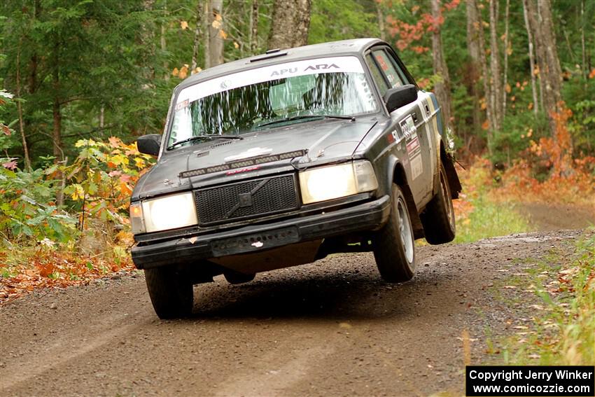 Adam Brock / Bryce Proseus Volvo 244 on SS9, Al's Playground I.