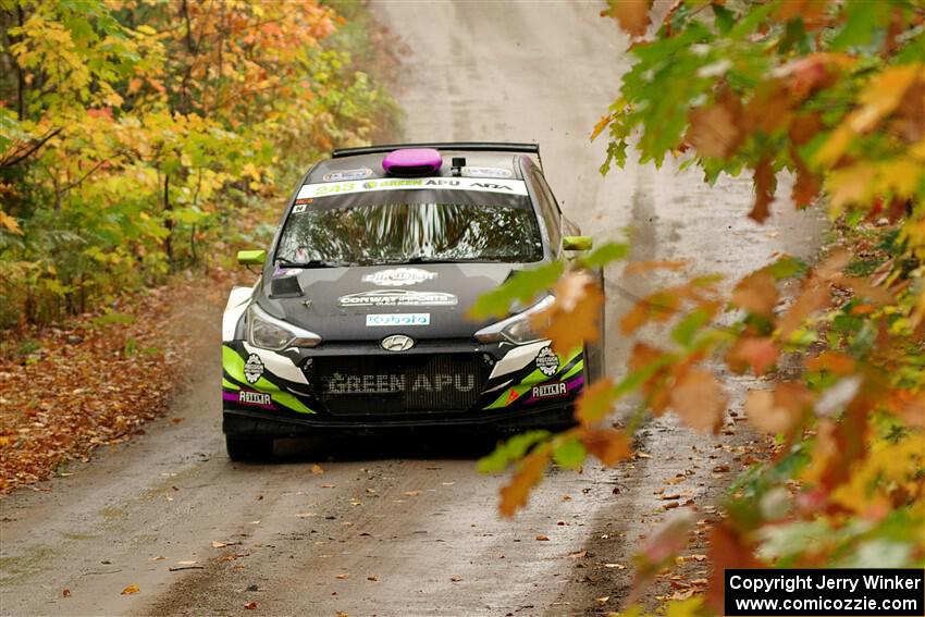 Patrick Gruszka / Florian Barral Hyundai i20 R5 on SS13, Trouble.