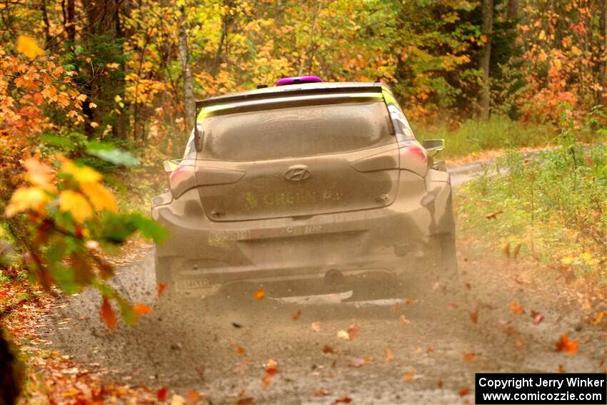 Patrick Gruszka / Florian Barral Hyundai i20 R5 on SS13, Trouble.