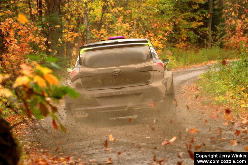 Patrick Gruszka / Florian Barral Hyundai i20 R5 on SS13, Trouble.