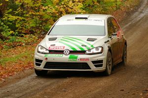 Steve Bis / Kelly Keefe VW Golf R on SS13, Trouble.